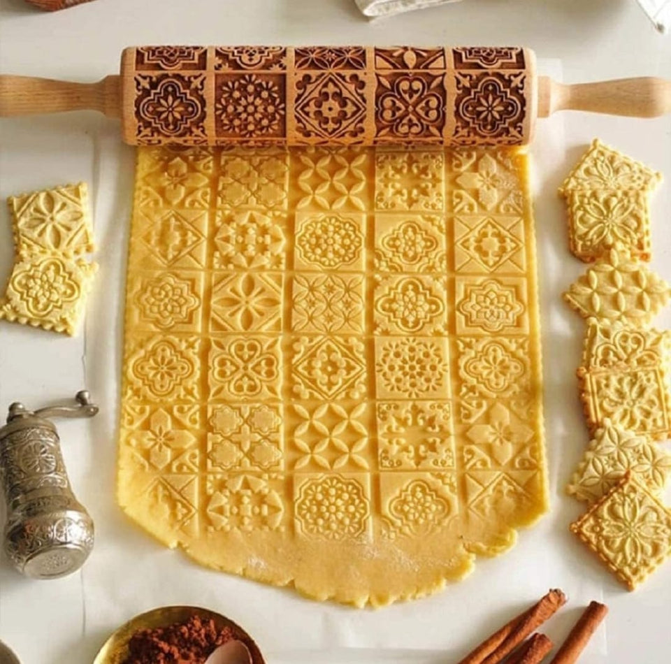 Wooden Embossing Rolling Pin Cookies